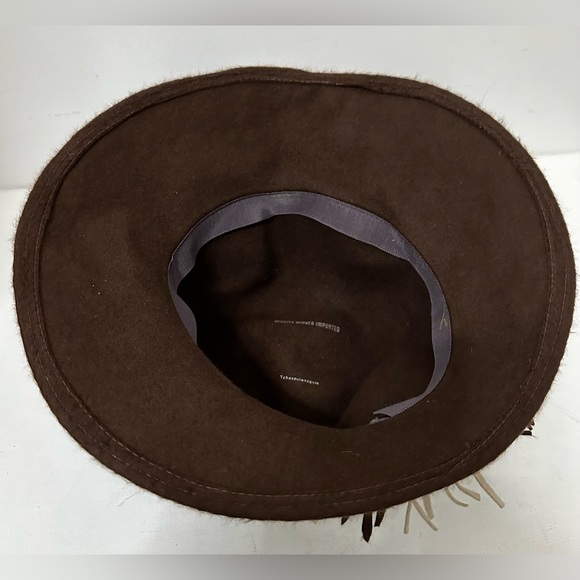 Ladies geniune beaver imported hat - Picture 3 of 4